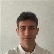 Soy un chico bilingüe con un nivel de inglés nativo, y con conocimiento amplio del idioma y como enseñarlo. Puedo dar clases a cualquier nivel y también estoy abierto a clases de conversaciones en inglés.